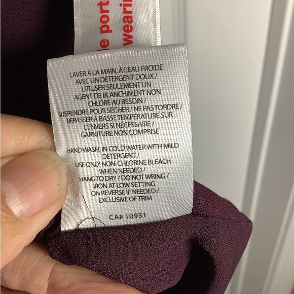 NWT Laura Petites chiffon tank top,with front buttons - Picture 9 of 10